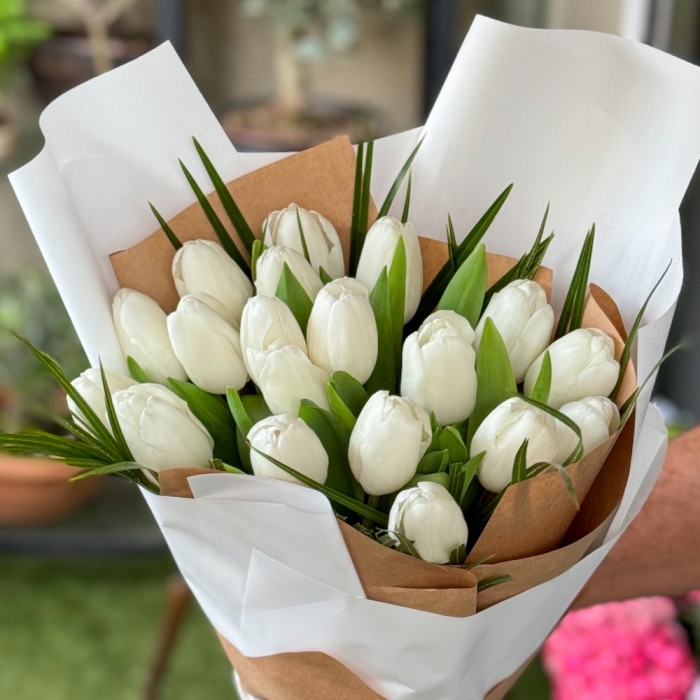 Beyaz Lale Buketi