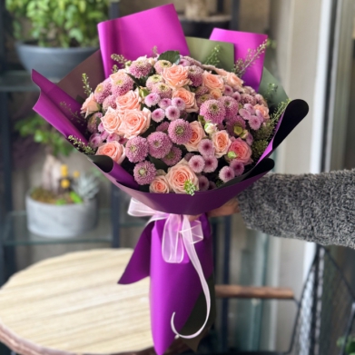 Santini Ve Spray Gül Çiçek Buketi