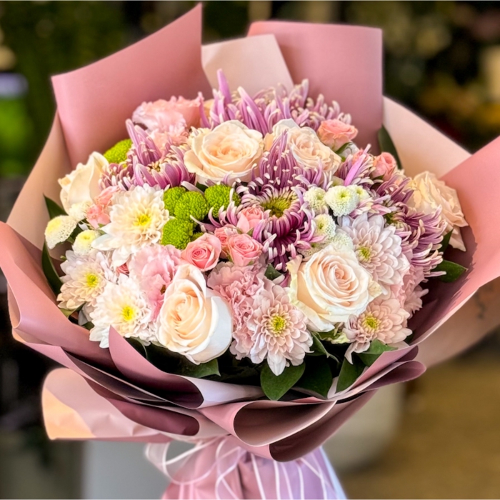 Gümüşsuyu Çiçek Buketi